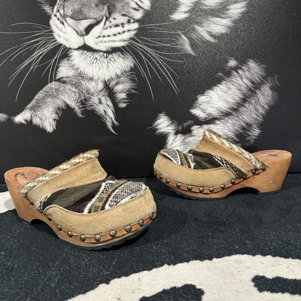 Born Bandy Mule Clog Women's Suede Blanket Studded Slip-On Southwestern Cowgirl